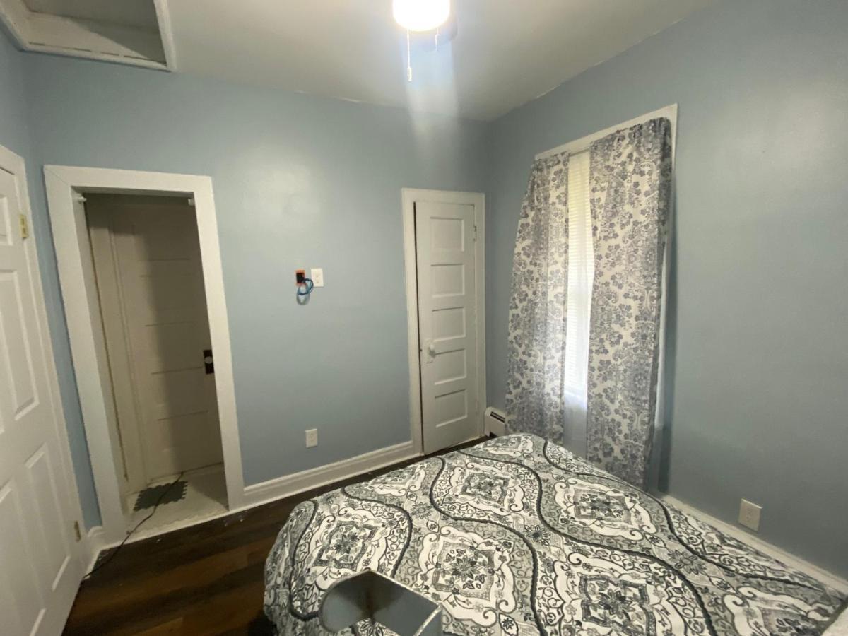 Lovely 2 Bedroom Cottage Just Off Orange Lake! Newburgh Bagian luar foto