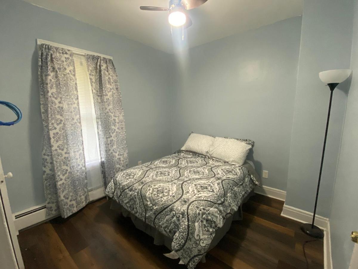 Lovely 2 Bedroom Cottage Just Off Orange Lake! Newburgh Bagian luar foto